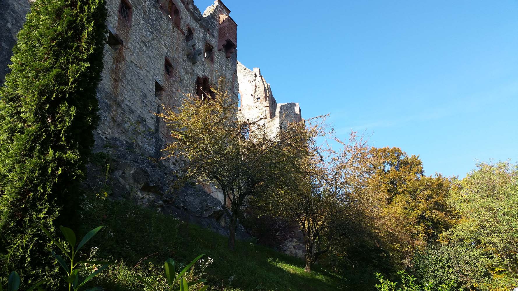 Burg Rötteln www.die4hartwigs.de.de