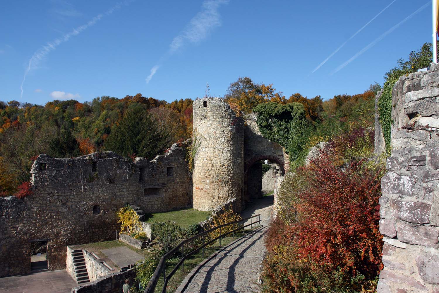 Burg Rötteln www.die4hartwigs.de