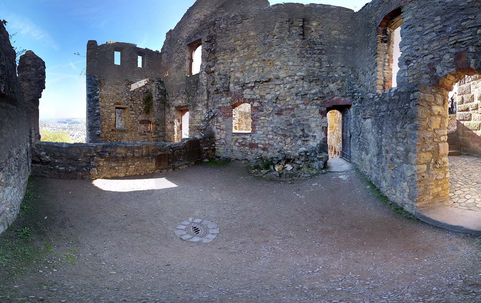 Burg Rötteln www.die4hartwigs.de