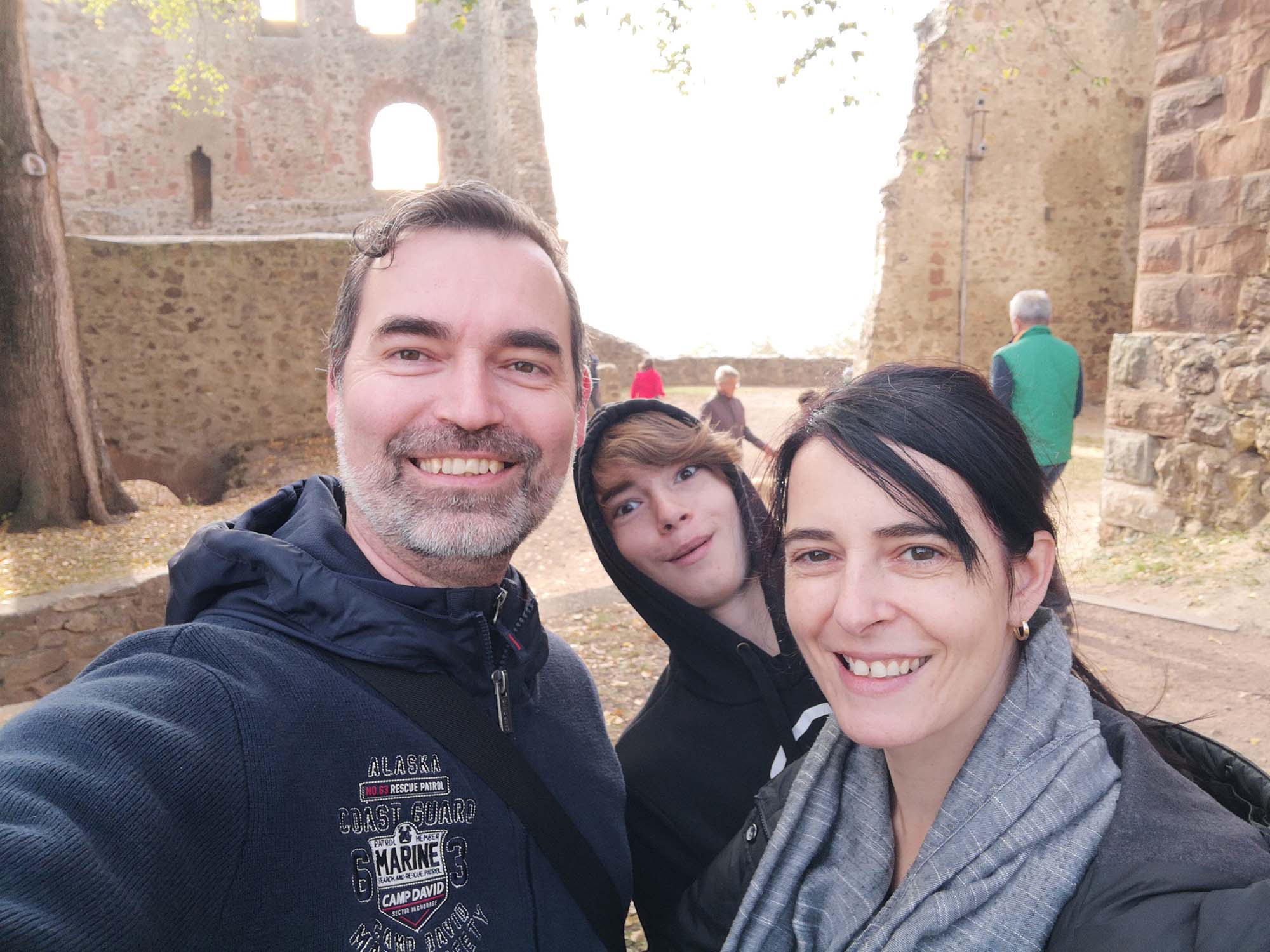 Kastelburg Waldkirch www.die4hartwigs.de